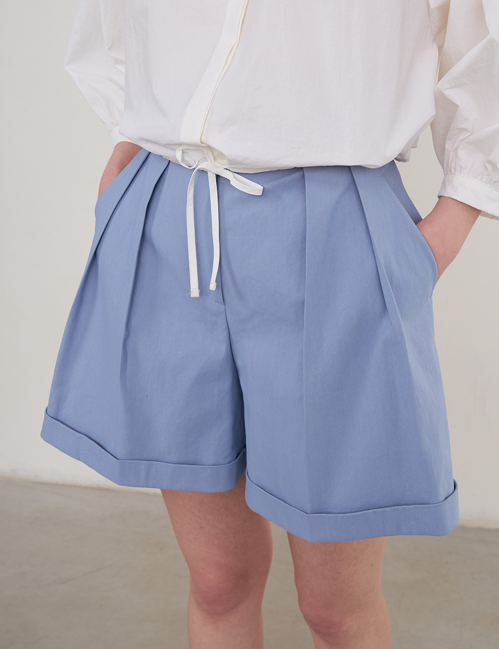 Genova Short Pants (Light Blue)